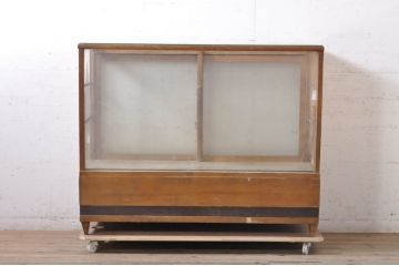 和製アンティーク　ナラ(楢)材　引き出し付き　レトロな雰囲気を醸し出すカウンターショーケース(ガラスケース、陳列棚、飾り棚、店舗什器)(R-071293)