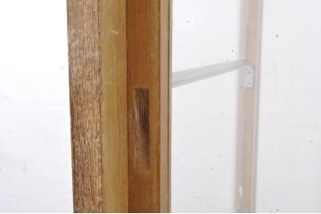 和製アンティーク　木枠　古い木枠がレトロな雰囲気づくりに活躍してくれるパン屋の縦型ガラスケース(ショーケース、飾り棚、陳列棚、店舗什器)(R-071294)