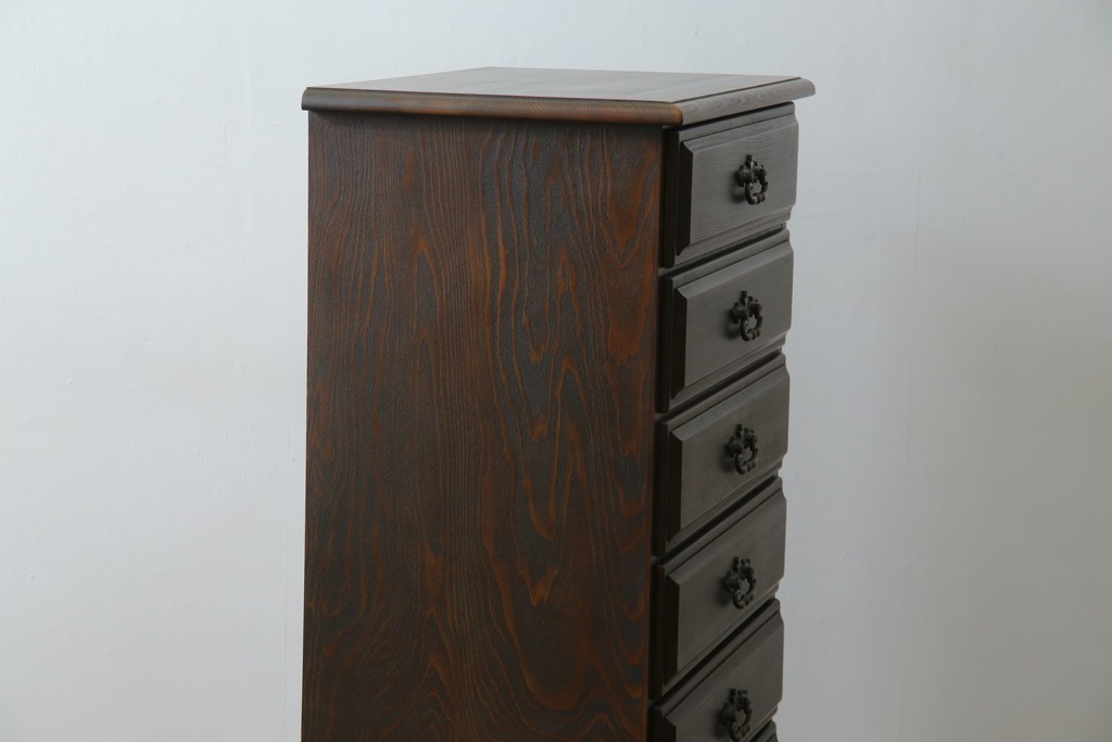 和製ビンテージ　カリモク家具(karimoku)　落ち着いた色味と木目が魅力的な縦型チェスト　(R-071298)