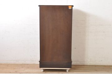 和製ビンテージ　カリモク家具(karimoku)　落ち着いた色味と木目が魅力的な縦型チェスト(サイドチェスト、引き出し)(R-071298)