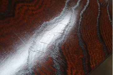 中古　岩谷堂箪笥　菊幸　力強い杢目と重厚感ある金具が魅力の和箪笥　(R-071305)