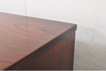 中古　岩谷堂箪笥　力強い木目と凝った金具が美しい収納箪笥(引き出し、チェスト、和たんす、衣装箪笥)(R-071306)