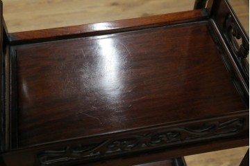 和製アンティーク　高級品!!　花梨(カリン)材　螺鈿(ラデン)　象嵌入り　上質な和の空間作りにおすすめの茶棚　(R-071319)