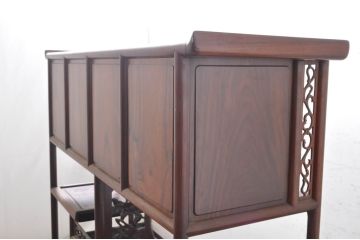 和製ビンテージ　黒い杢目が珍しい総紫檀(シタン)材の飾り棚(茶棚、違い棚、戸棚、収納棚)(R-071320)
