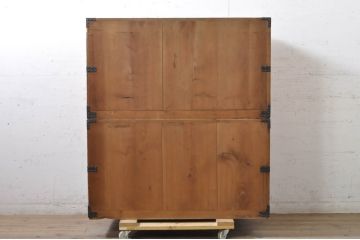 和製アンティーク　上手物!!　総桐(キリ)材　金具の立派な関東衣装箪笥(時代箪笥、和タンス、総桐箪笥、総桐たんす、収納たんす、重ね箪笥、引き出し)(R-071326)