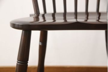 中古　松本民芸家具　シックな佇まいが魅力的な#72型・リーチチェア(ダイニングチェア、ウィンザーチェア、板座チェア、椅子、ウインザーチェア)(R-071347)