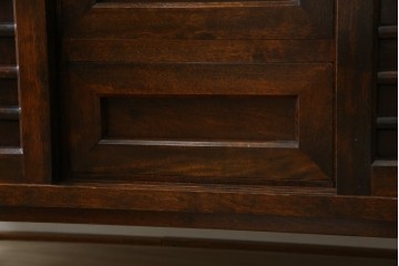 和製ビンテージ　松本民芸家具　和モダンな佇まいが目を引くA型サイドボード　定価約43万7千円　(R-071348)