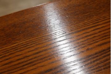 中古　超美品　新古品　重厚なニレ材無垢材　堂々とした佇まいが魅力のアンティーク調時代箪笥(収納箪笥、衣装箪笥、整理箪笥、和箪笥、引き出し、サイドボード)(R-071349)