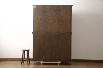 中古　美品!!　岩谷堂箪笥　重厚感ある金具が目を引く食器棚(水屋箪笥、茶タンス、茶棚、重ね箪笥、収納棚、戸棚、キャビネット)(R-071352)