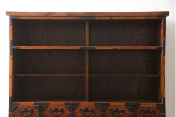 中古　美品!!　岩谷堂箪笥　和の趣溢れる佇まいが魅力のサイドボード(水屋箪笥、茶タンス、茶棚、収納棚、キャビネット、食器棚)(R-071353)