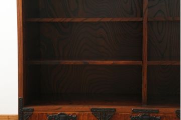 中古　美品!!　岩谷堂箪笥　和の趣溢れる佇まいが魅力のサイドボード(水屋箪笥、茶タンス、茶棚、収納棚、サイドキャビネット、食器棚)(R-071354)