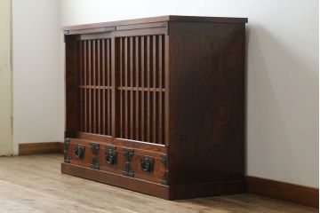 中古　美品!!　岩谷堂箪笥　和の趣溢れる佇まいが魅力のサイドボード(水屋箪笥、茶タンス、茶棚、収納棚、サイドキャビネット、食器棚)(R-071354)