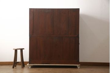 和製アンティーク　美品!!　前面欅(ケヤキ)材　五丁引き　一富士二鷹三茄子の縁起の良い金具が魅力の二本松箪笥(重ね箪笥、時代箪笥、和タンス、衣装たんす、整理タンス、収納タンス、引き出し)(R-071355)