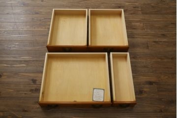 中古　横浜クラシック家具　ダニエル(Daniel)　エレガントさとクラシカルな雰囲気を兼ね備えたデスク(ワークデスク、片袖机、在宅ワーク、在宅用)(定価約71万円)(R-071359)