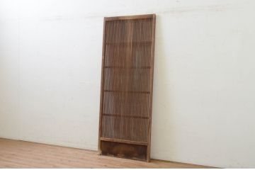 アンティーク建具　和の雰囲気溢れる幅狭格子戸1枚(引き戸、格子扉)(R-071379)