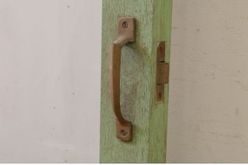 アンティーク建具　ペイント仕上げ限定　レトロな雰囲気漂う扉1枚(ガラス扉、ドア)(R-071380)