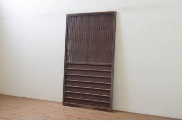 アンティーク建具　落ち着いた和の空間を演出する横桟入り格子戸1枚(舞良戸、引き戸、帯戸、板戸)(R-071381)