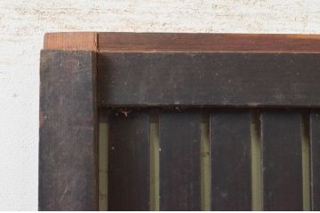 アンティーク建具　落ち着いた和の空間を演出する横桟入り格子戸1枚(舞良戸、引き戸、帯戸、板戸)(R-071381)