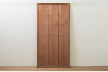 アンティーク建具　木の温かな色合いが魅力の雨戸1枚(板戸、引き戸)(R-071384)