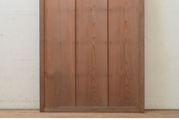 アンティーク建具　木の温かな色合いが魅力の雨戸1枚(板戸、引き戸)(R-071384)