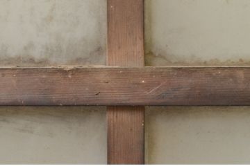 アンティーク建具　どこか懐かしい雰囲気漂うガラス戸1枚(きつね格子、狐格子、引き戸、升目格子戸、マス目)(R-071386)