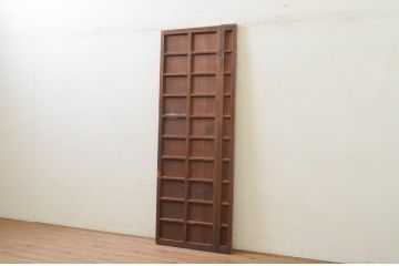 アンティーク建具　時を経た風合いが魅力的なマス目格子の折れ戸1枚(きつね格子、狐格子、升目格子戸、扉、ドア)(R-071391)