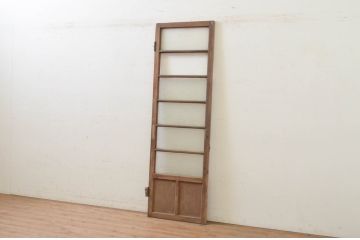 アンティーク建具　レトロな雰囲気漂う幅狭ガラス扉1枚(ドア)(R-071392)