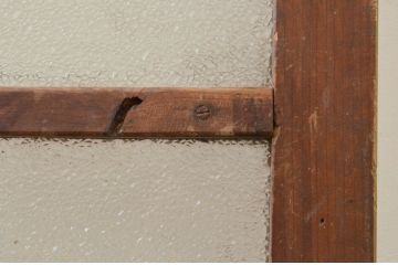アンティーク建具　レトロな雰囲気漂う幅狭ガラス扉1枚(ドア)(R-071392)