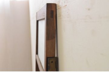 アンティーク建具　レトロな雰囲気漂う幅狭ガラス扉1枚(ドア)(R-071392)