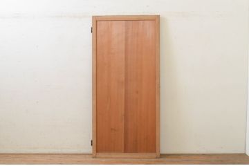アンティーク建具　上手物!!　ヒノキ框と柾目杉材の透かし彫り和風ドア1枚(木製扉)(R-071393)