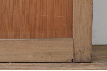 アンティーク建具　上手物!!　ヒノキ框と柾目杉材の透かし彫り和風ドア1枚(木製扉)(R-071393)