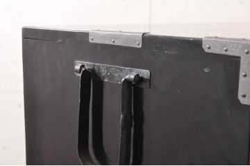 和製アンティーク　超美品!!　専門店にて塗り直し済み　黒?のモダンな時代箪笥(和タンス、衣装たんす、収納タンス、引き出し)(R-071410)
