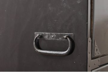 和製アンティーク　超美品!!　専門店にて塗り直し済み　黒?のモダンな時代箪笥(和タンス、衣装たんす、収納タンス、引き出し)(R-071410)