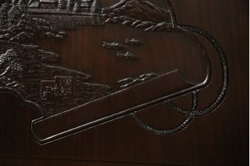 中古　超美品!!　最高級　伝統工芸品　大阪唐木指物　好斉作　蒔絵入り　漆塗り　中澤唐木　紫檀(シタン)材　和の空間を引き立てる輪島塗りの衝立て(仕切り、パーテーション、つい立て、衝い立て)(定価約200万円)(R-071411)
