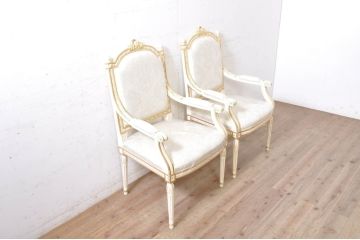 中古　美品　イタリア高級家具　Mario Colciago&Figli(マリオ・コルチャゴ)　ロココ調　華やかな白が眩しいエレガントな雰囲気漂うアームチェア2脚セット(ダイニングチェア、サロンチェア、椅子、イス)(定価2脚で約60万円)(R-071413)