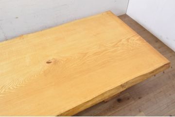 中古　特大!!　幅2.5メートル　タモ材　重厚感ある立派な一枚板(テーブルトップ、テーブル天板、木材、DIY、材料、飾り台、陳列台、店舗什器)(定価約120万円)(R-071439)
