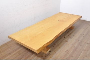 中古　特大!!　幅2.5メートル　タモ材　重厚感ある立派な一枚板(テーブルトップ、テーブル天板、木材、DIY、材料、飾り台、陳列台、店舗什器)(定価約120万円)(R-071439)
