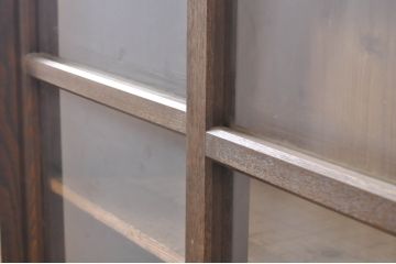 和製アンティーク　上手物!!　タモ材　格納式作業台付き　懐かしい雰囲気が魅力的な作りの良い収納棚(食器棚、戸棚、本棚、キャビネット、カップボード)(R-071445)