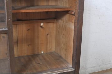 和製アンティーク　上手物!!　タモ材　懐かしい雰囲気が魅力的な収納棚(食器棚、カップボード、戸棚、サイドキャビネット、サイドボード、飾り棚、本箱、本棚)(R-071448)