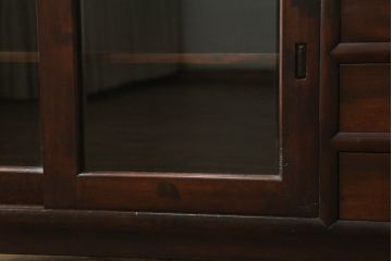 和製ビンテージ　松本民芸家具　和室にも洋室にも合わせやすいサイドボード(サイドキャビネット、戸棚、収納棚、ヴィンテージ)(R-071451)