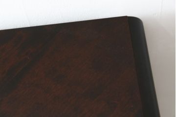 中古　美品!!　北海道民芸家具　落ち着いた深みのある色合いが美しいサイドボード(サイドキャビネット、戸棚、収納棚、リビングボード)(R-071453)