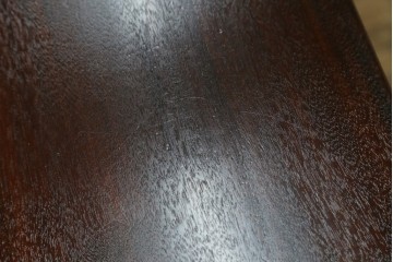 中古　松本民芸家具　M型バタフライ卓(角)　シックな色合いと凝った脚のデザインが魅力的なバタフライテーブル　定価約26万円　(R-071454)