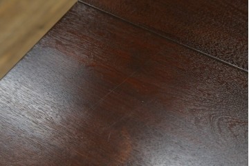 中古　松本民芸家具　M型バタフライ卓(角)　シックな色合いと凝った脚のデザインが魅力的なバタフライテーブル　定価約26万円　(R-071454)