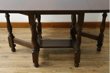 中古　松本民芸家具　M型バタフライ卓(角)　シックな色合いと凝った脚のデザインが魅力的なバタフライテーブル　定価約26万円　(R-071454)