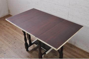 中古　松本民芸家具　M型バタフライ卓(角)　シックな色合いと凝った脚のデザインが魅力的なバタフライテーブル(エクステンションテーブル、ダイニングテーブル、4人掛け、2人掛け、4P、2P)(定価約26万円)(R-071454)