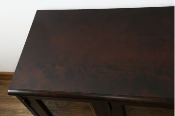 中古　美品!!　北海道民芸家具　落ち着いた深みのある色合いが美しいサイドボード(サイドキャビネット、戸棚、収納棚、リビングボード)(R-071456)