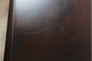 中古　美品!!　北海道民芸家具　落ち着いた深みのある色合いが美しいサイドボード(サイドキャビネット、戸棚、収納棚、リビングボード)(R-071456)