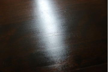 中古　北海道民芸家具　モダンな佇まいが魅力的な飾り棚　(R-071457)