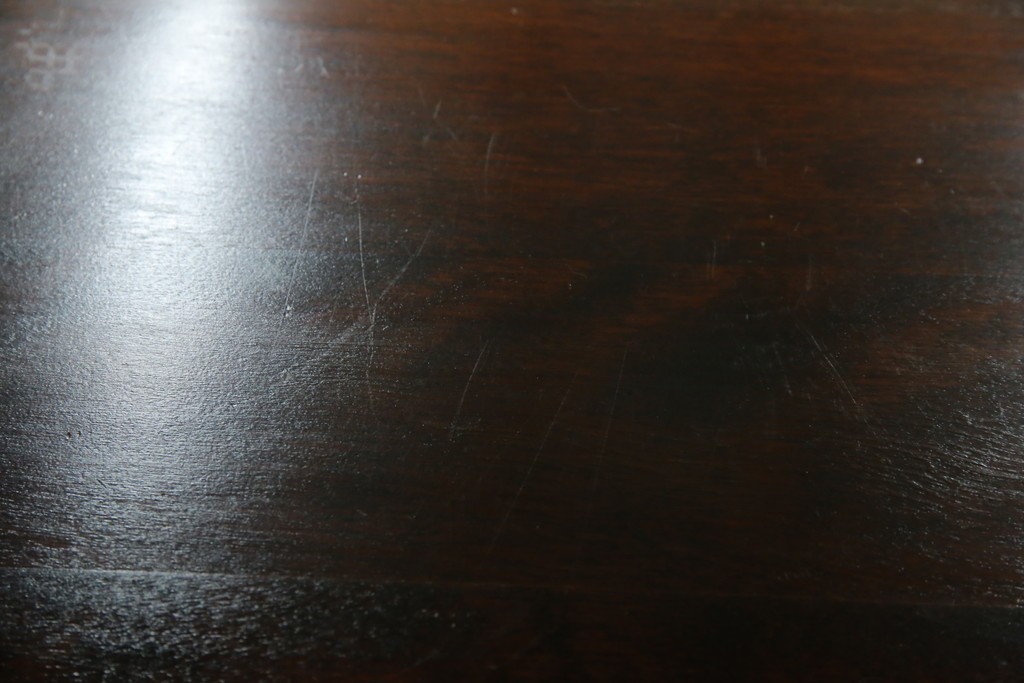 中古　北海道民芸家具　モダンな佇まいが魅力的な飾り棚　(R-071457)