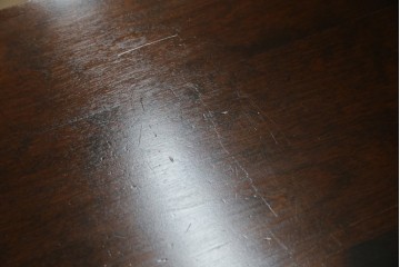 中古　北海道民芸家具　モダンな佇まいが魅力的な飾り棚　(R-071457)